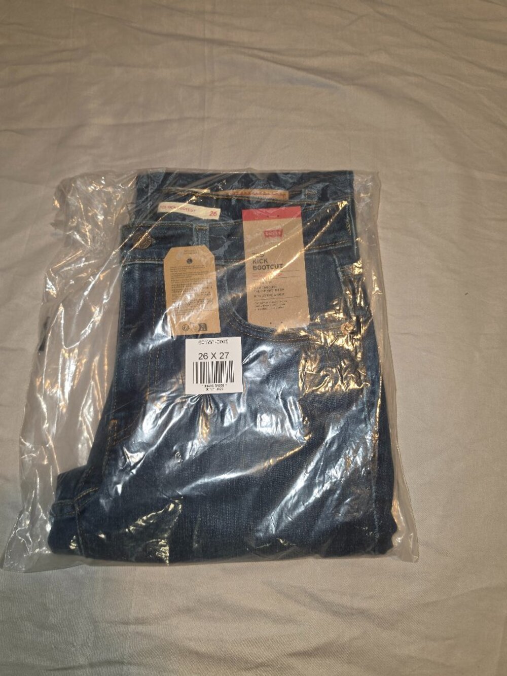 NWT Women’s Levi’s 725 Kick Bootcut Jeans 26x27 Missed Call Dark Wash